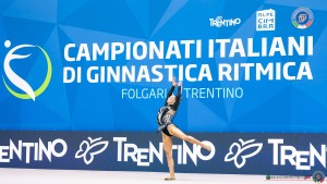 f cerchio dragas tara sfe04350 copia simone ferraro ph